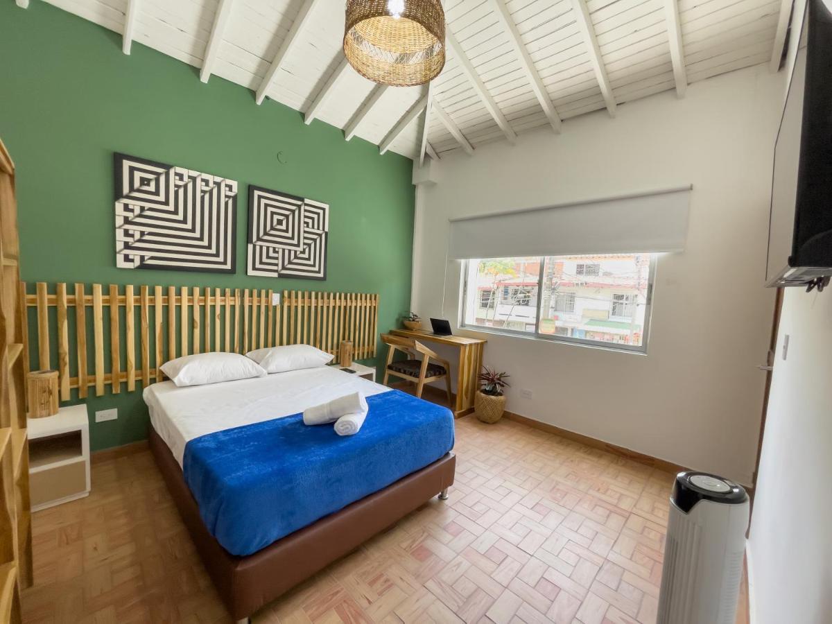 Hotel Casa Las Palmas Медельїн Екстер'єр фото