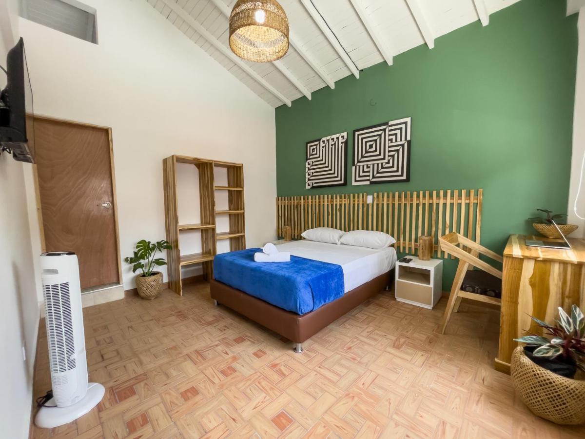 Hotel Casa Las Palmas Медельїн Екстер'єр фото